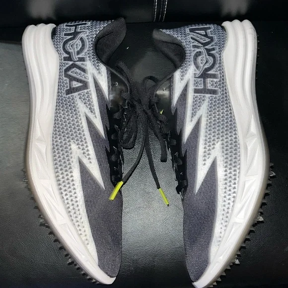 Hoka One Crescendo MD Black Running Track Shoes 1134520 BWHT Size M/9.5 W/11 - Picture 3 of 7